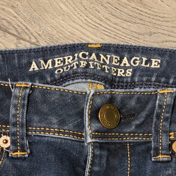 American Eagle | Super Skinny Jeans | Size 6 | Dark Wash - Picture 3 of 5